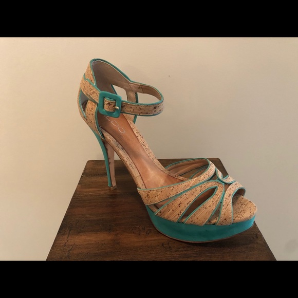Aldo barely worn teal heeled sandals - Picture 5 of 5